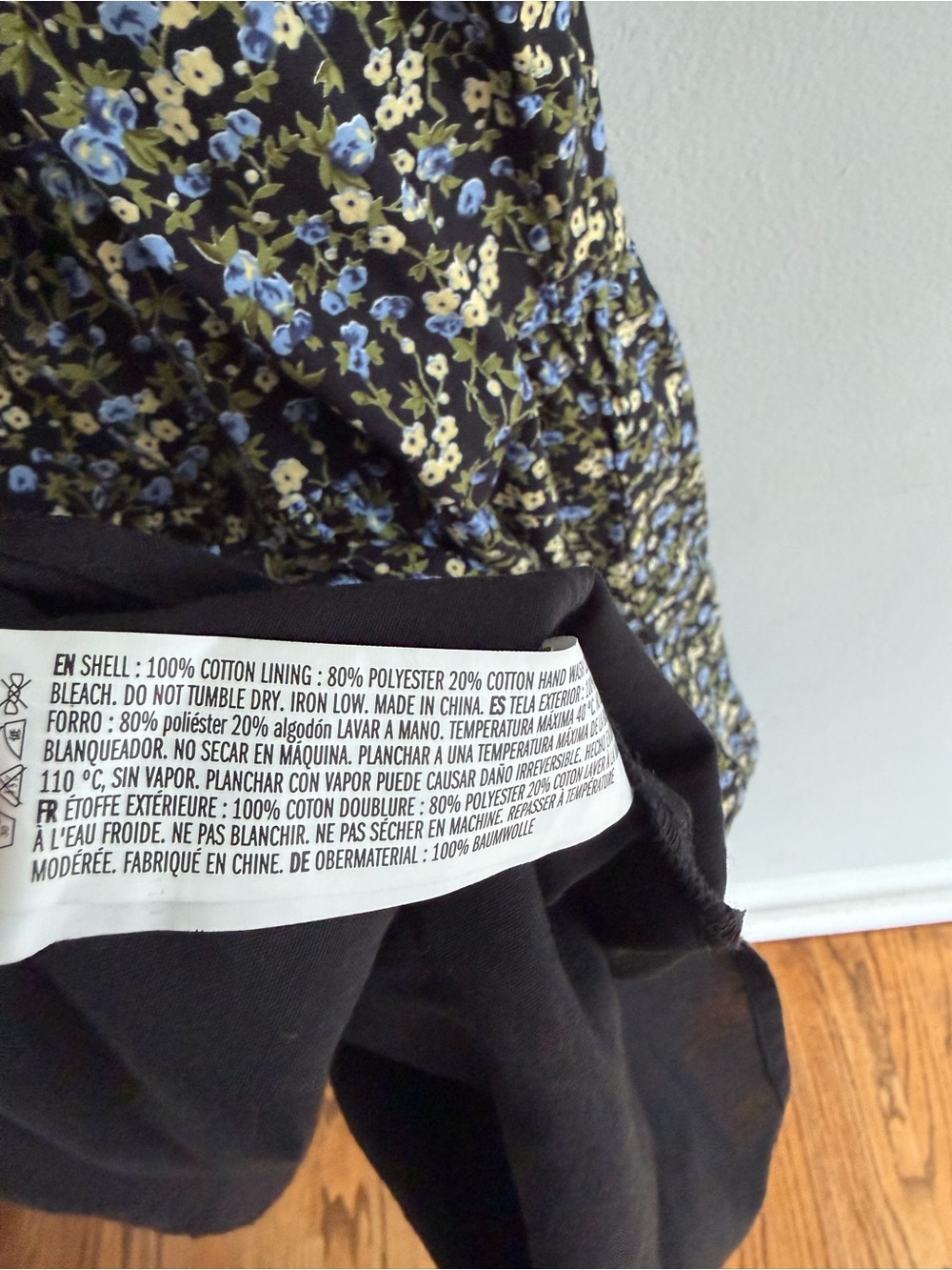 Hyacinth House Black & Blue Floral Quinn Mini Dress Grandmillenial Size M - Picture 4 of 5